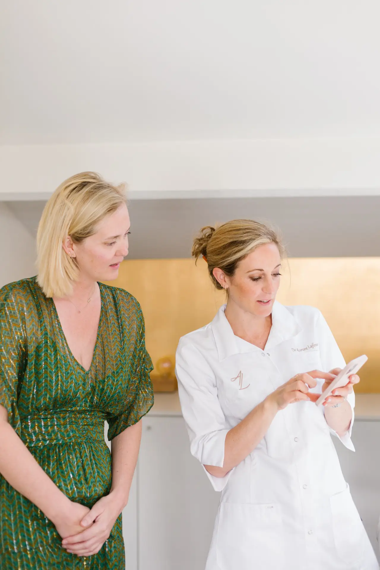 résultat du traitement d'injection d'inducteurs de collagène / biostimulation